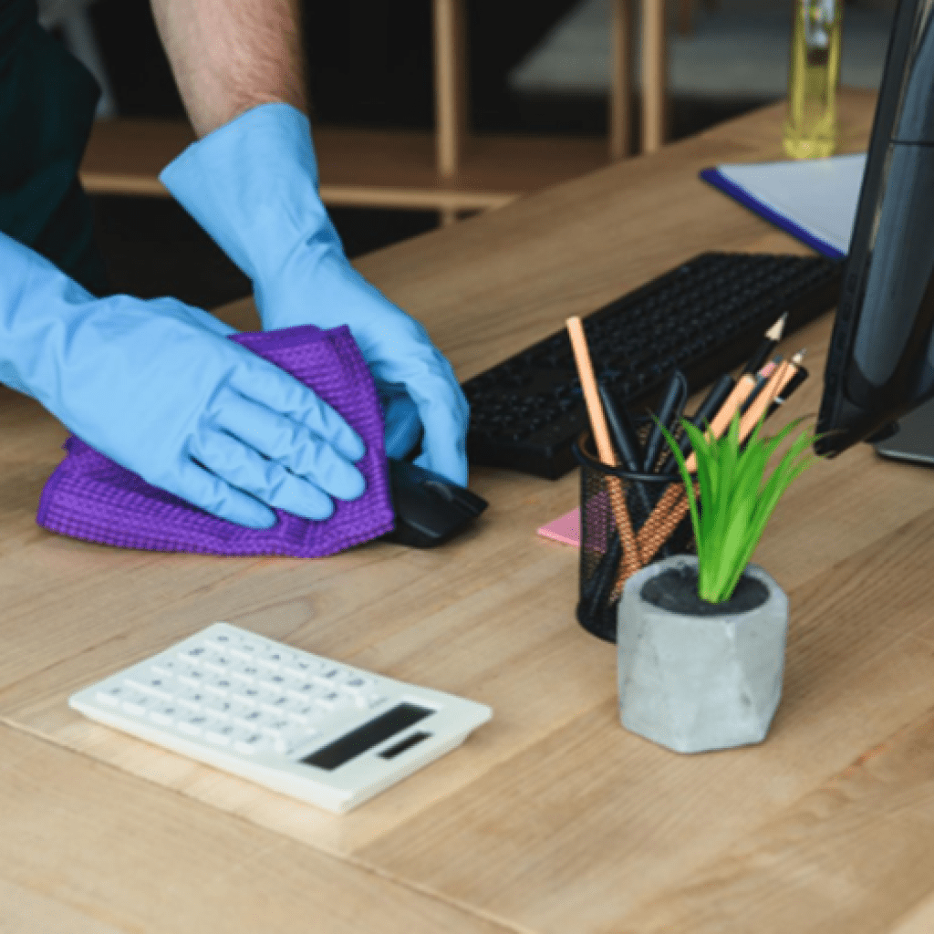 10 Tips Pembersihan Komersial yang Akan Merapikan Kantor dengan Cepat dan Mudah